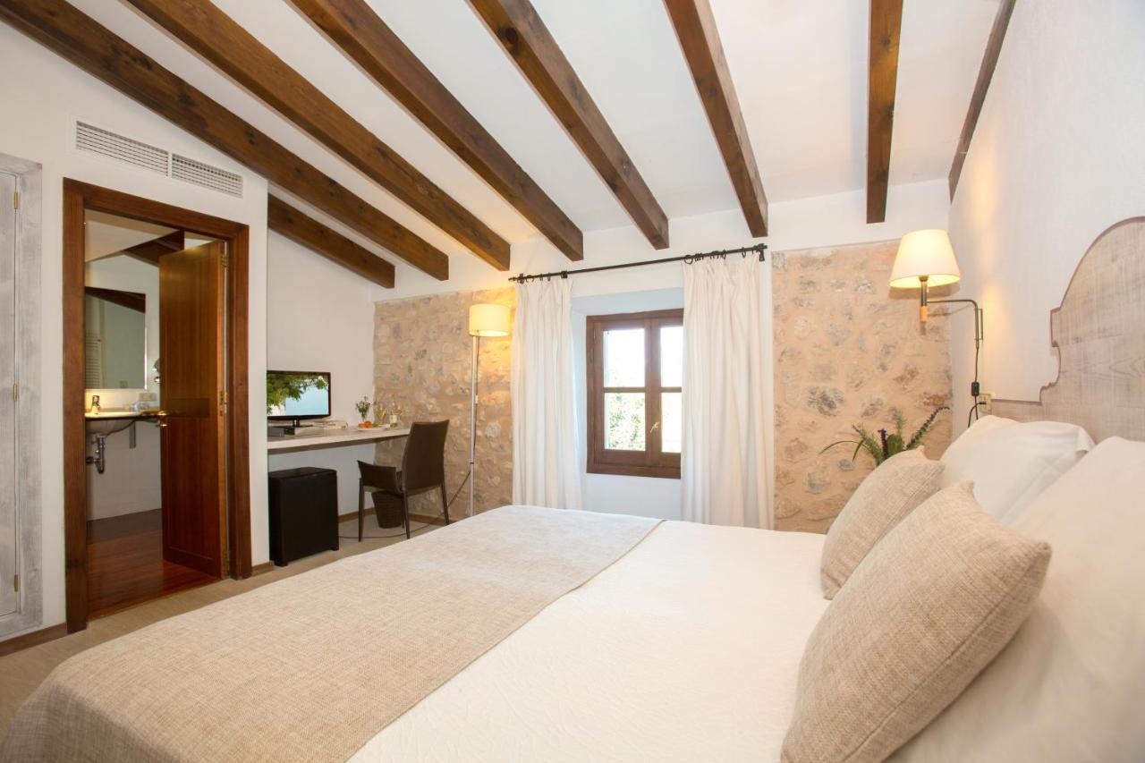 Monnaber Vell Hotel Campanet Room photo