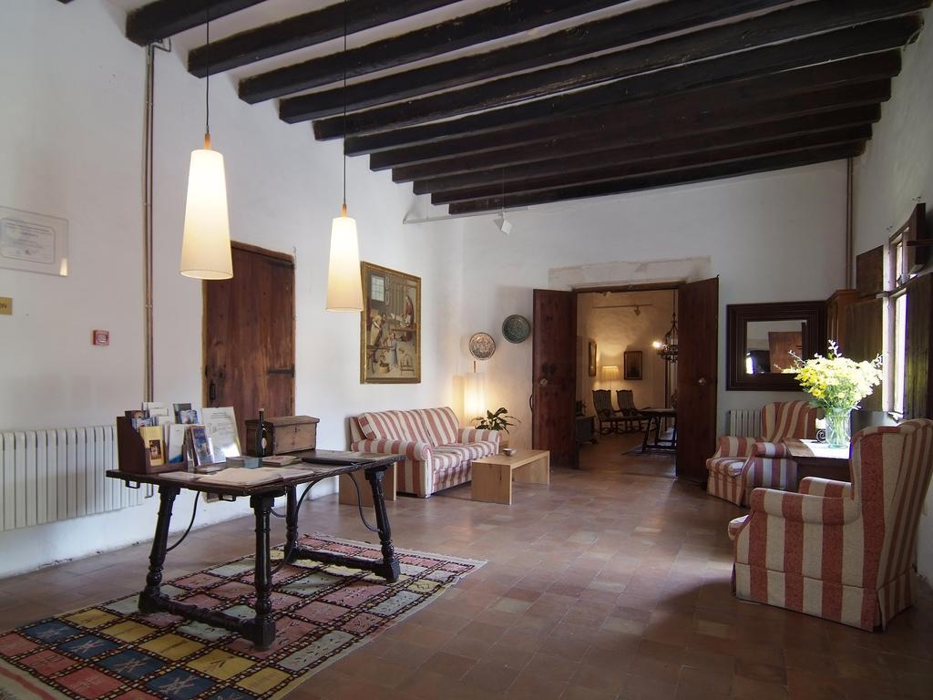 Monnaber Vell Hotel Campanet Exterior photo